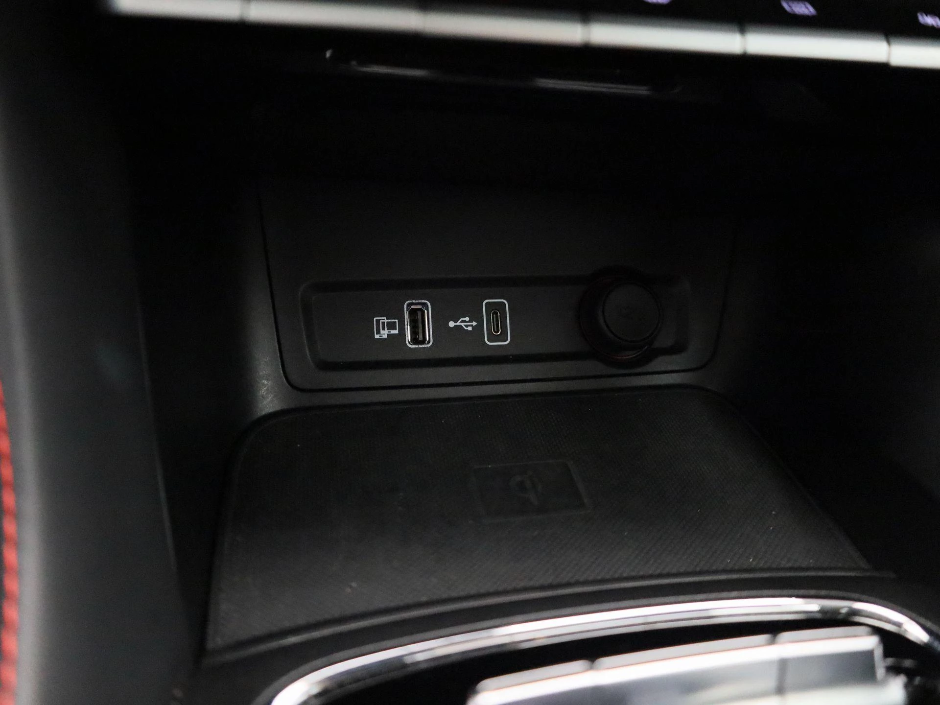 MG-ZS EV-image-22