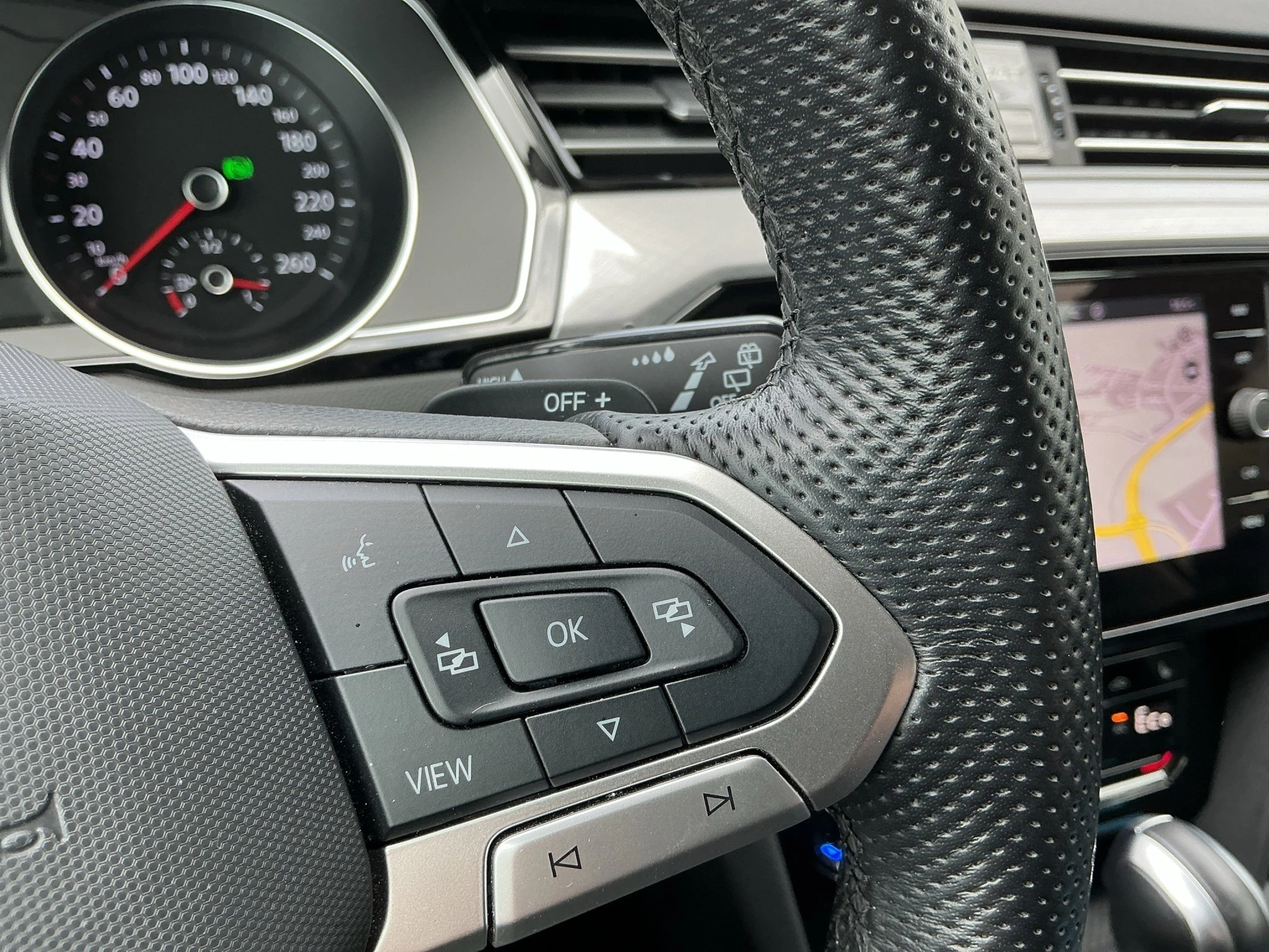 Volkswagen Passat Variant GTE BUSINESSPKT*AHK*LED*LMF