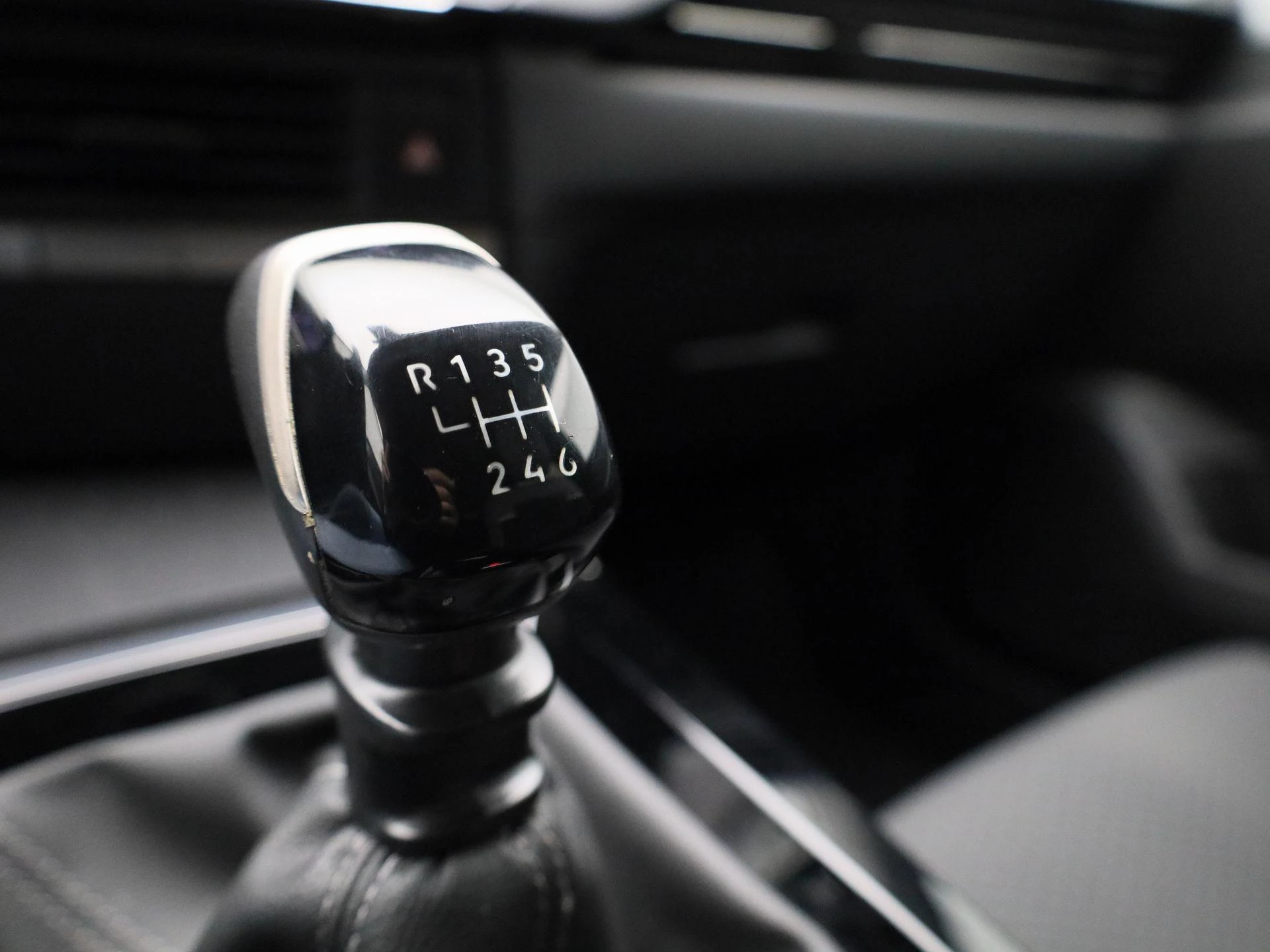 Opel-Astra-image-18