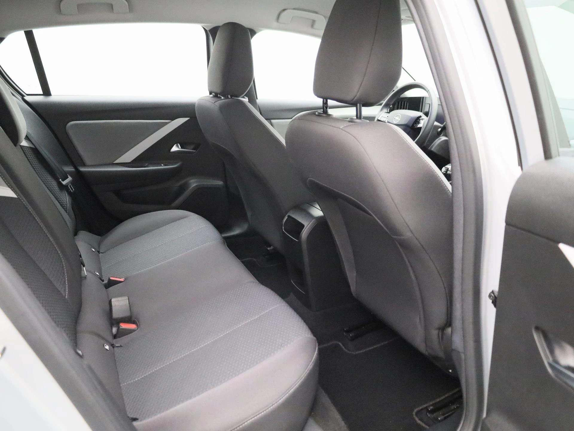 Opel-Astra-image-30