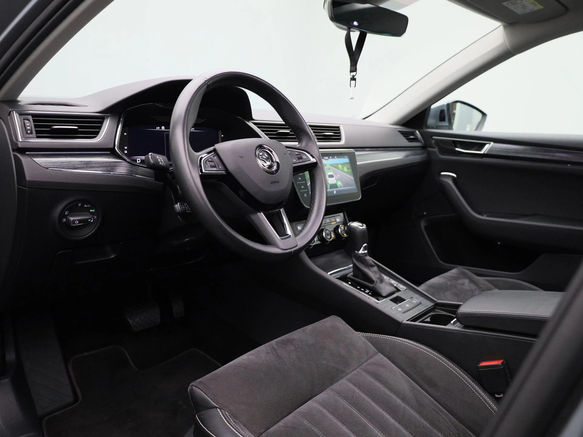 Škoda Superb Combi 1.4 TSI iV Business Edition