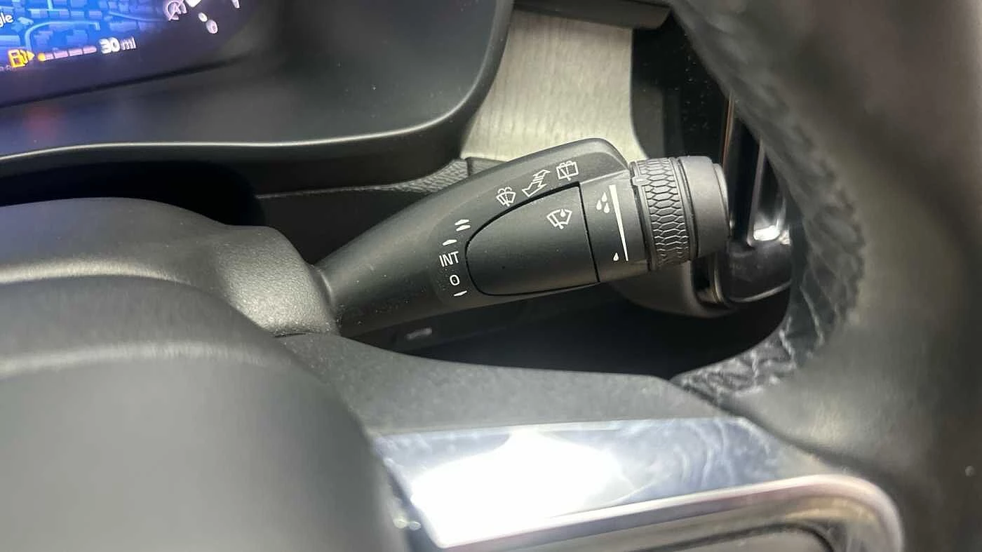 Volvo-XC40-image-24