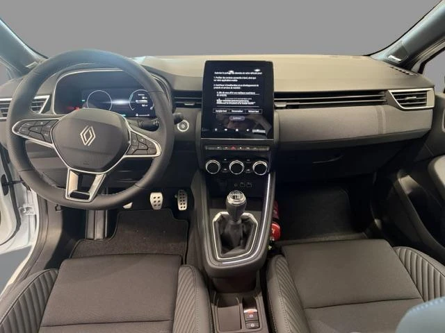 Renault-Clio-image-11