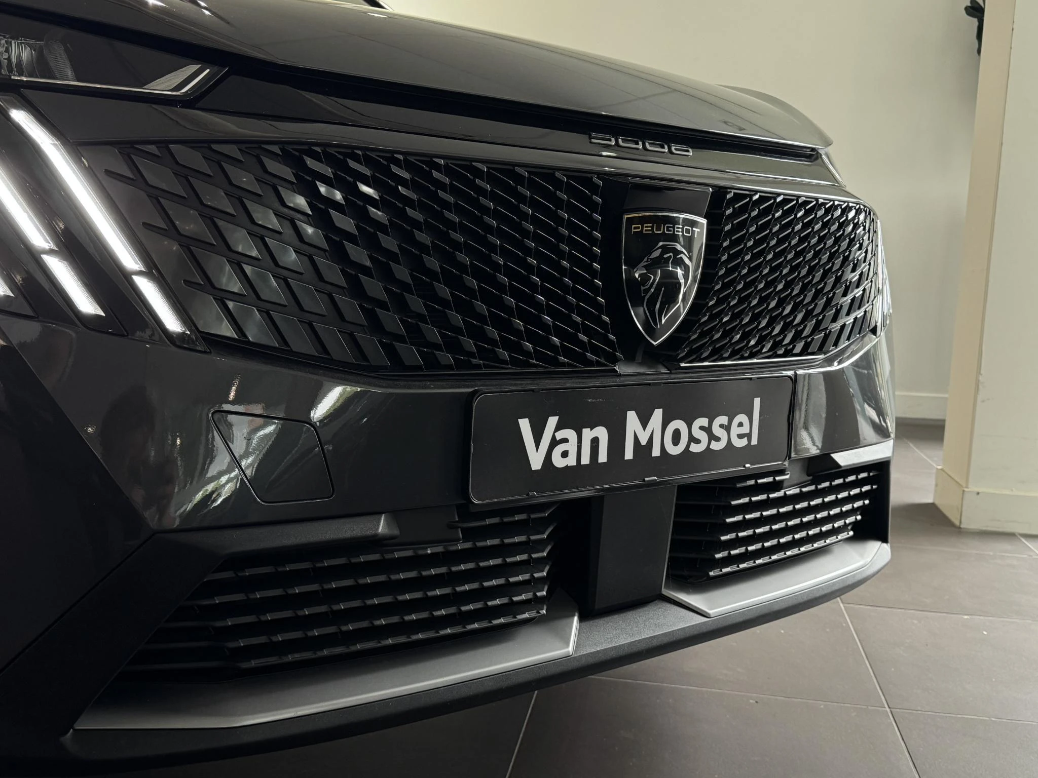 Peugeot-5008-image-10