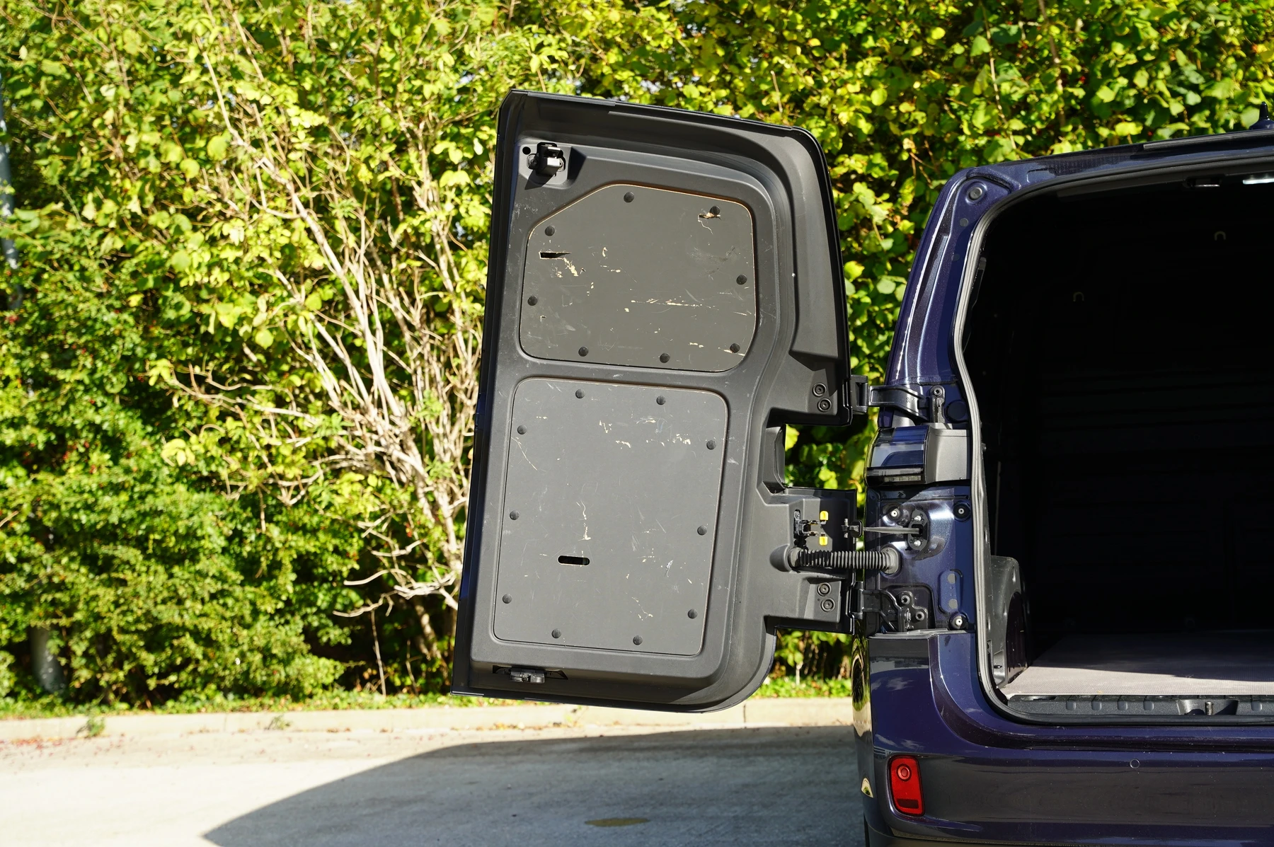 Volkswagen-ID. Buzz-image-27