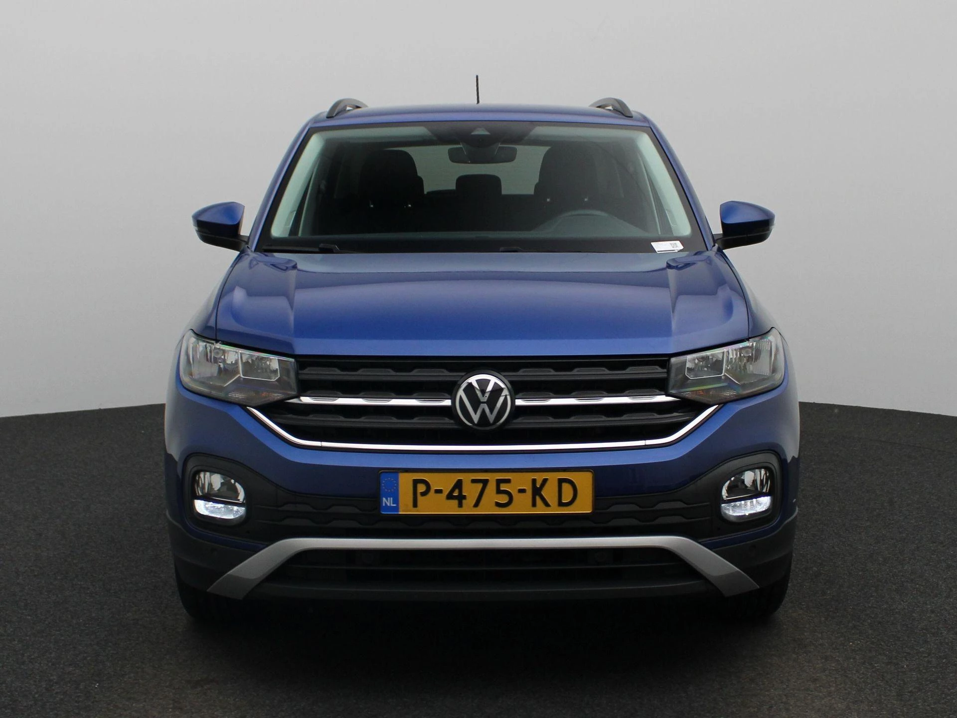 Volkswagen-T-Cross-image-2