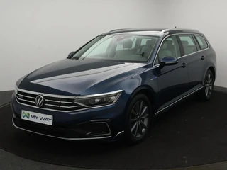 Volkswagen Passat Variant GTE Passat GTE 1.4 eHybrid PHEV 218PK *AUTOMAAT*TREKHAAK*WIT LEDER*ALCANTARA*CAMERA*ACC*NAVI*APP-CONNECT*...*