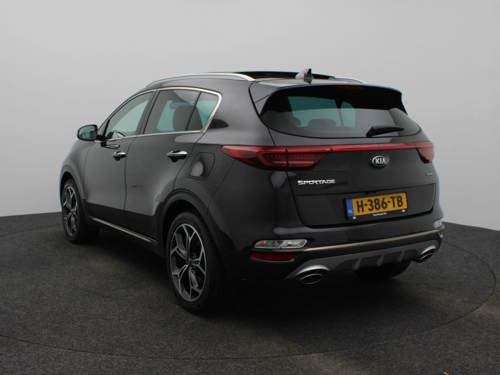 Kia-Sportage-image-1