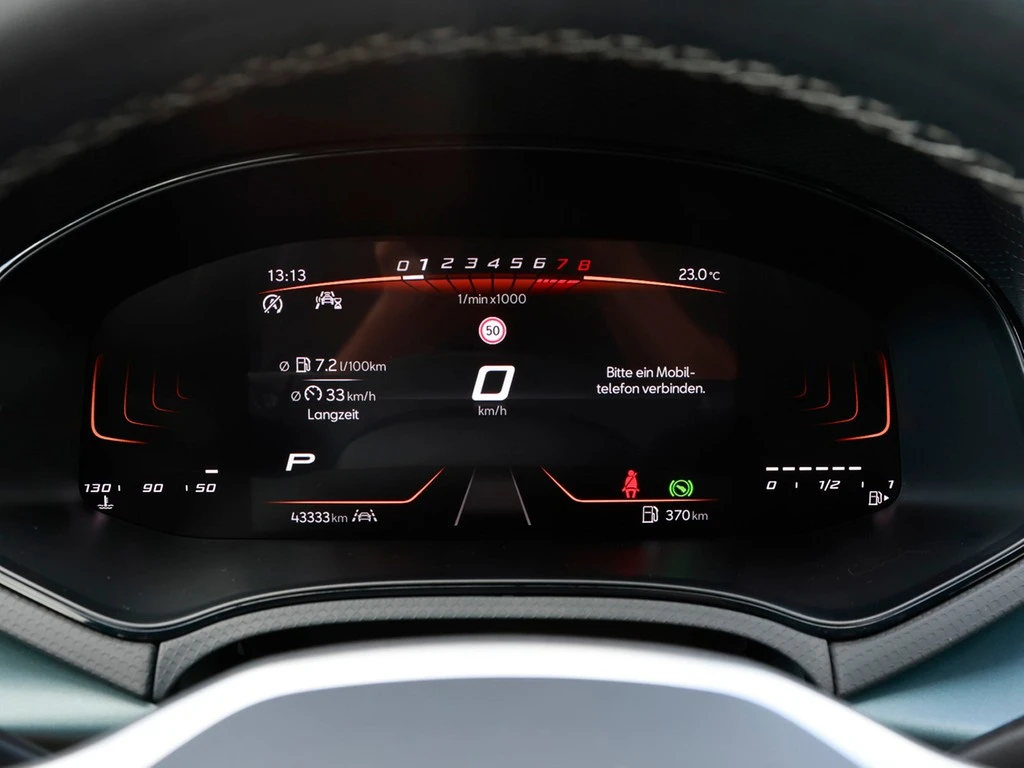 SEAT-Arona-image-12