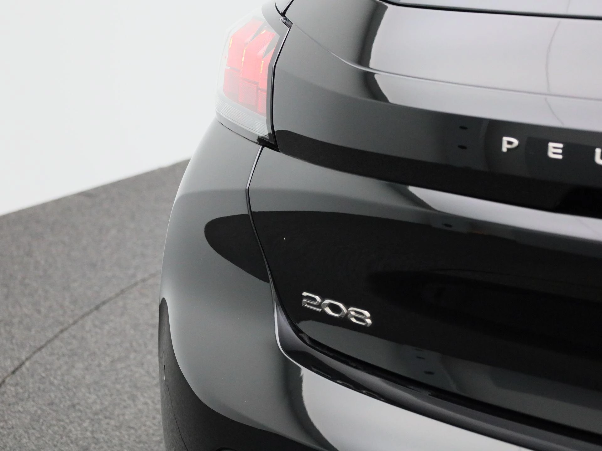 Peugeot-208-image-31