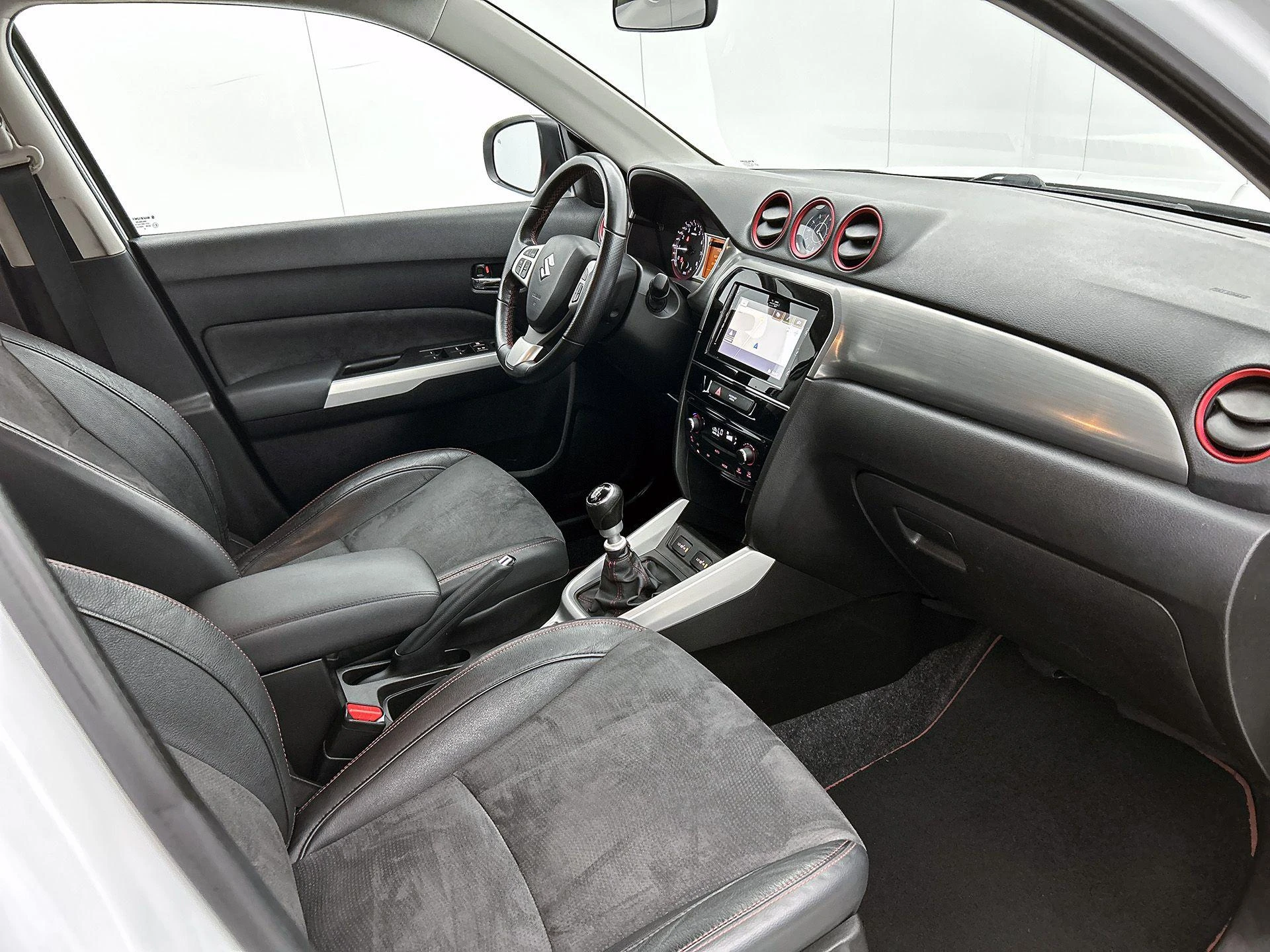 Suzuki-Vitara-image-20