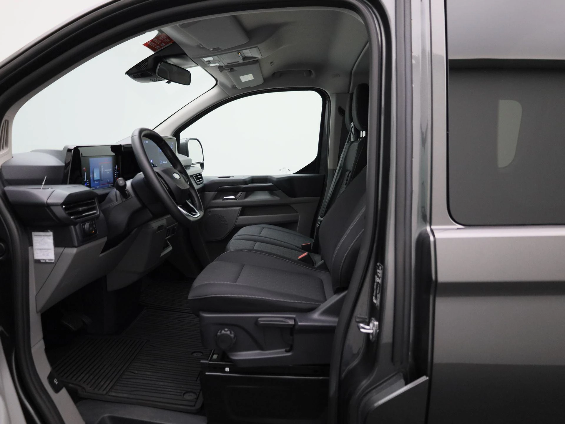 Ford-Transit Custom-image-6