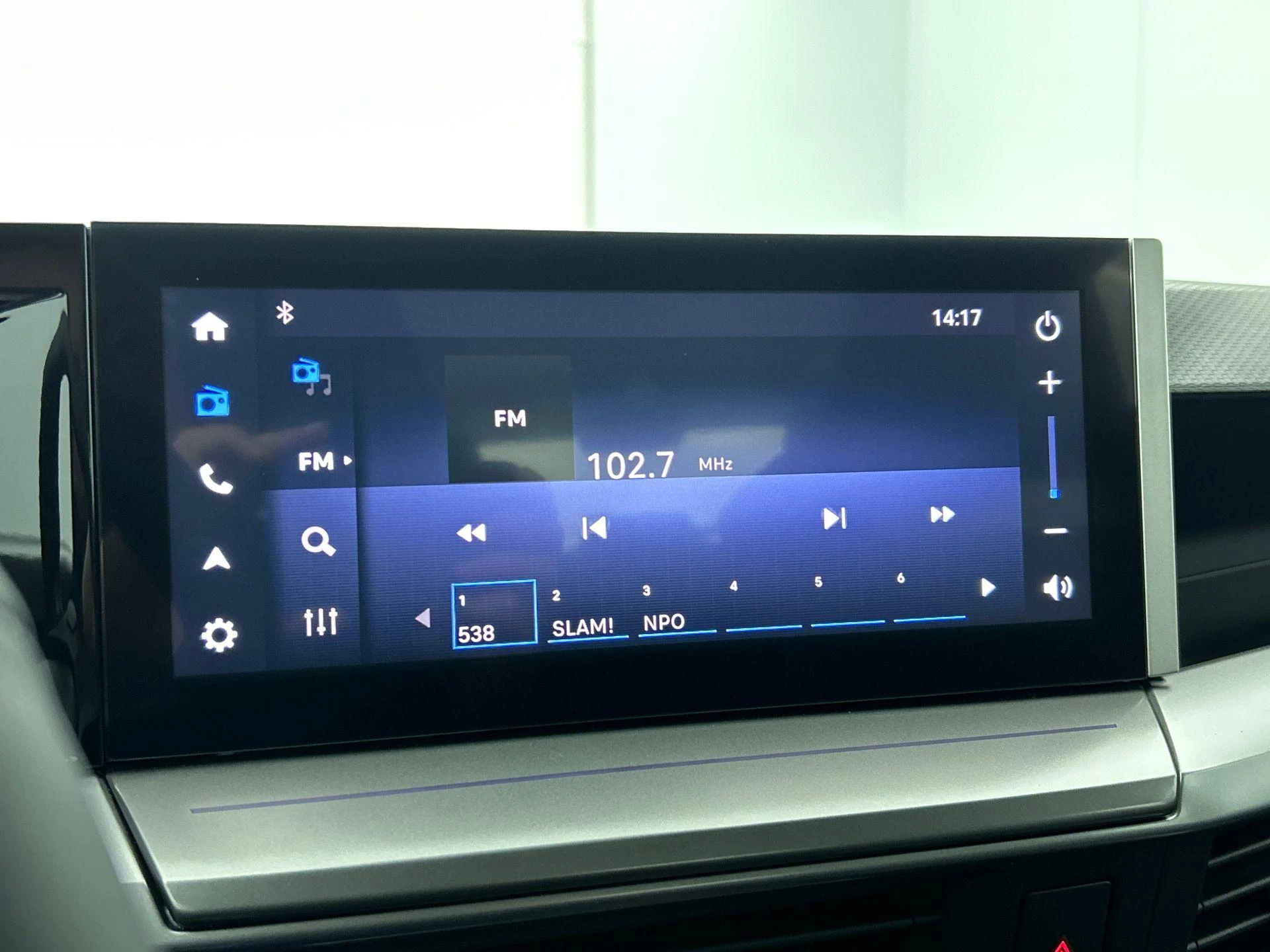 Opel-Frontera-image-12