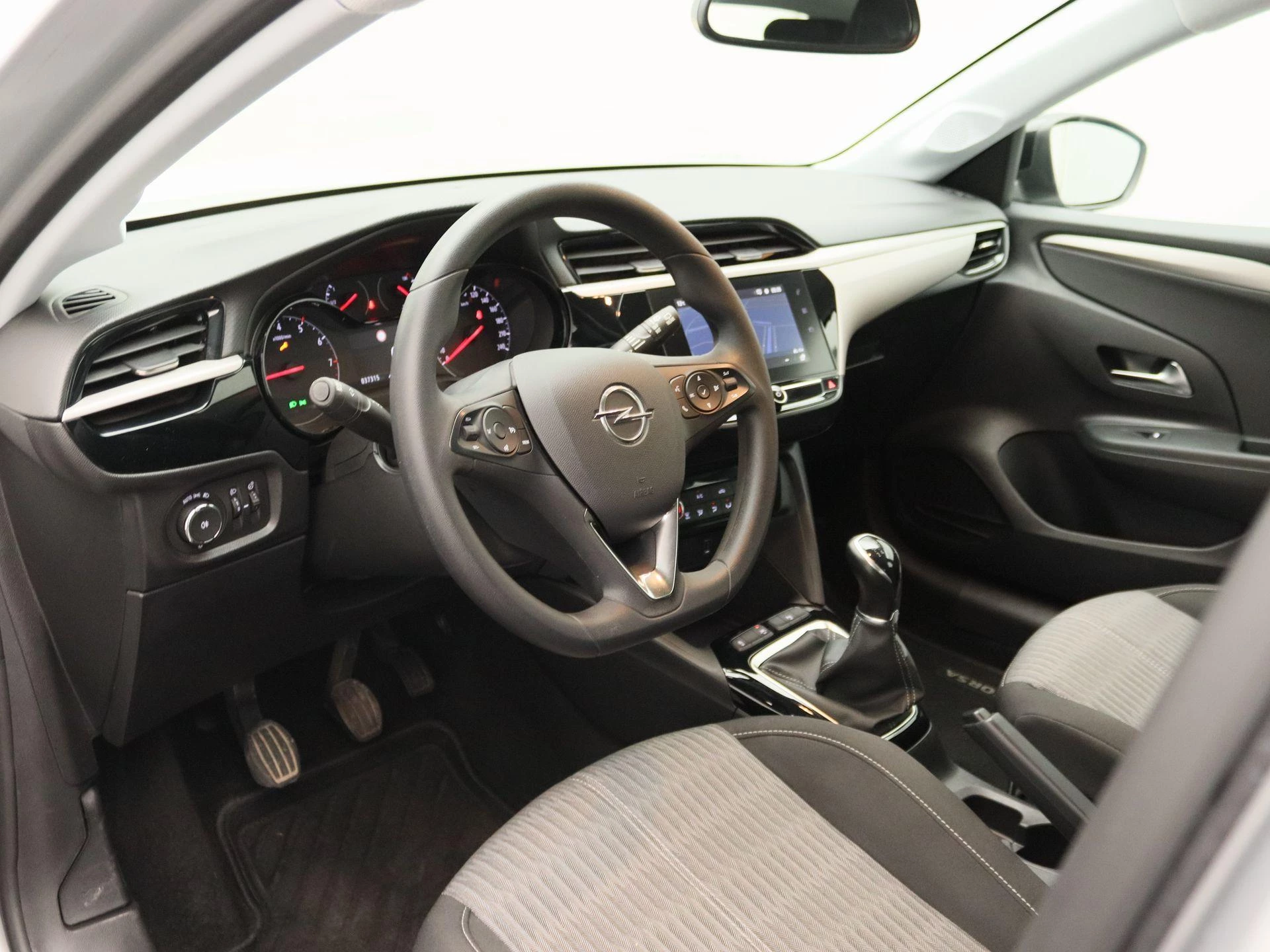 Opel-Corsa-image-21