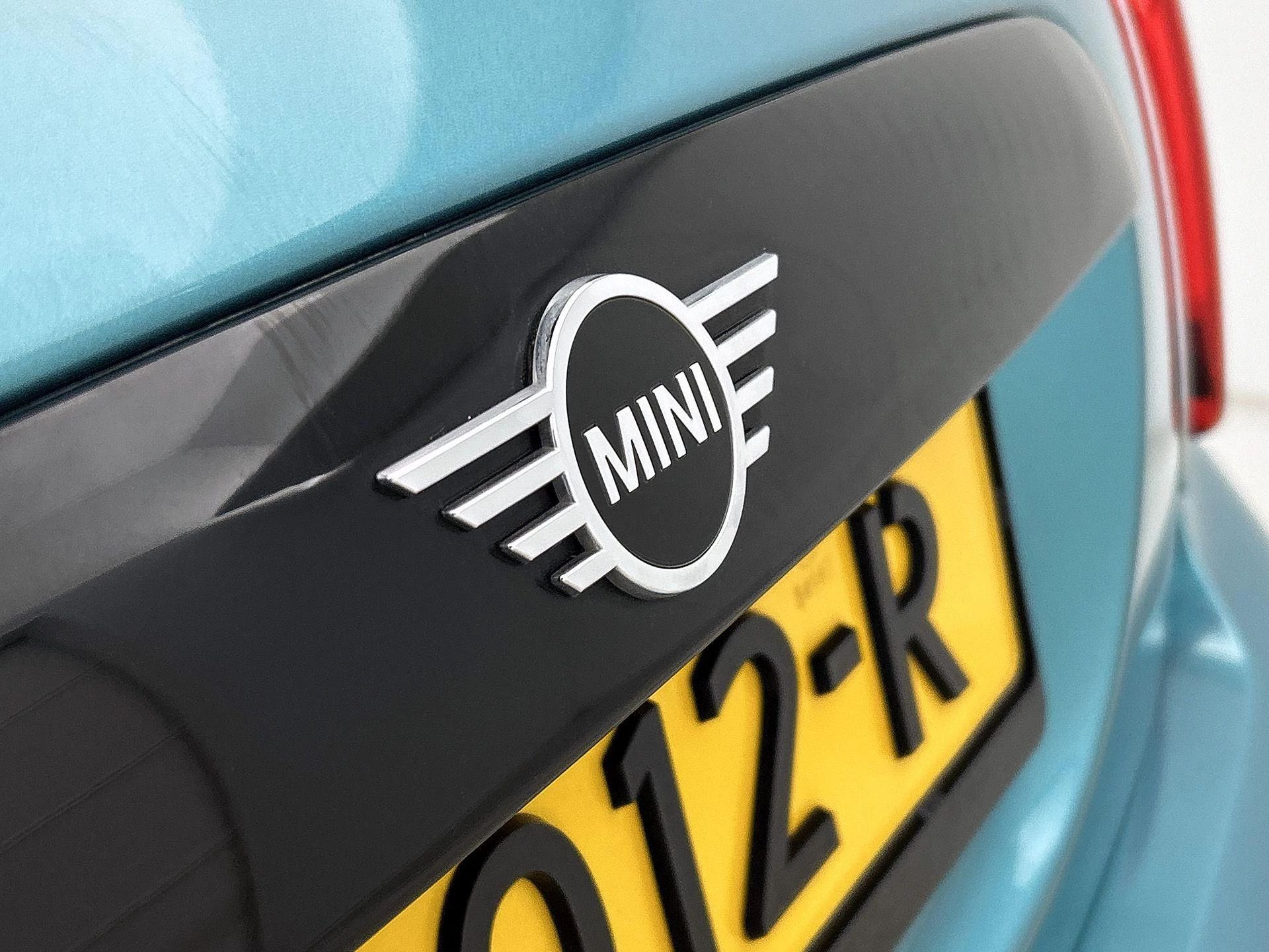 MINI-Cooper S Cabrio-image-31