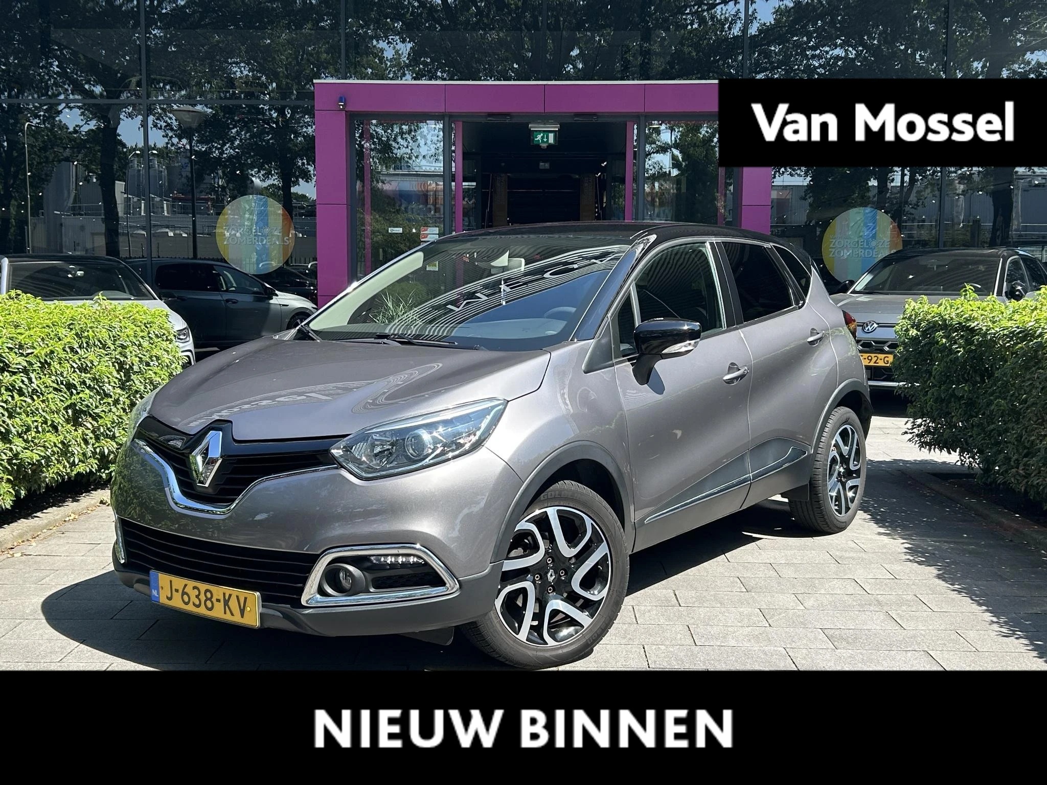 Renault-Captur-image-0
