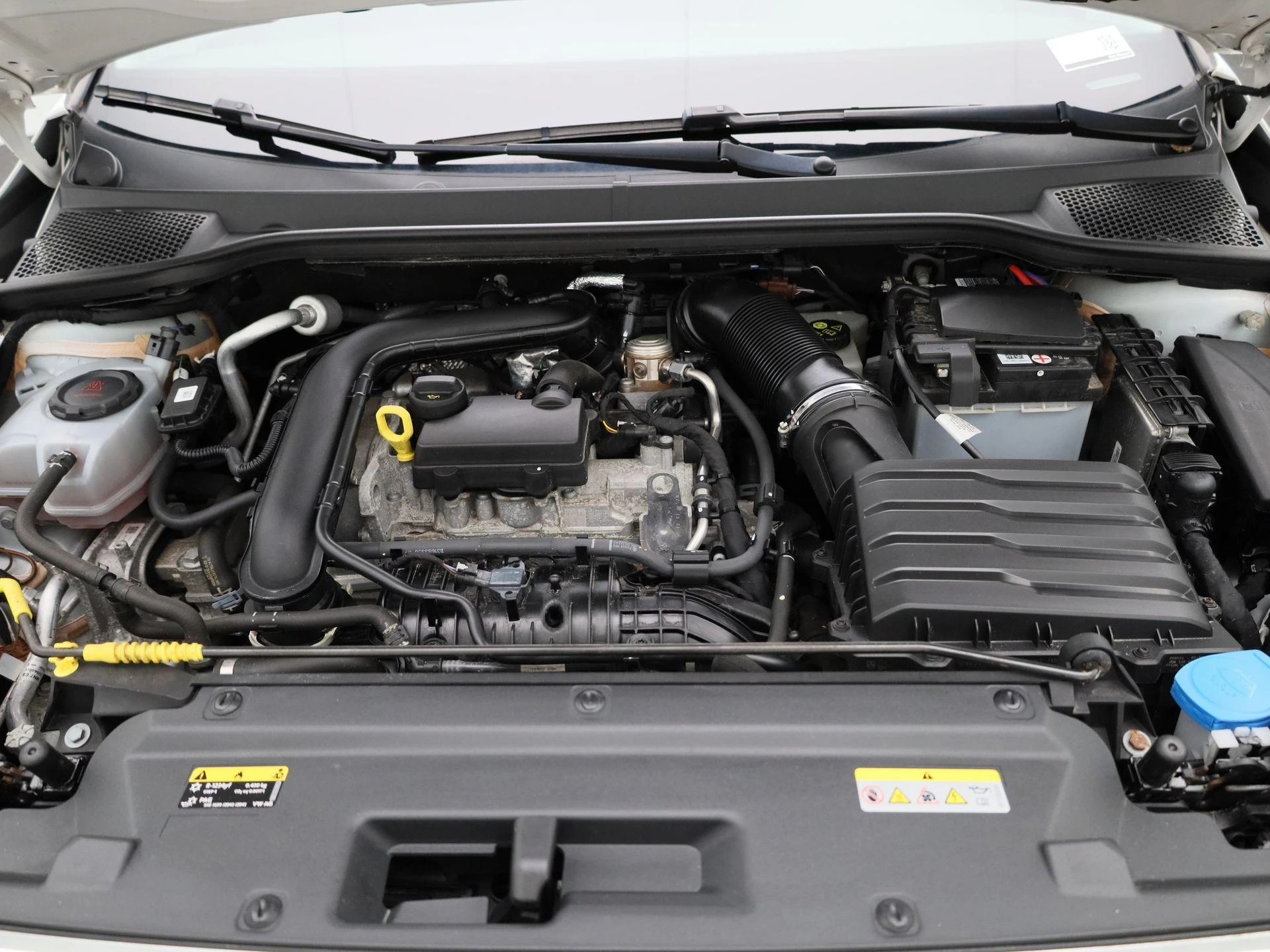 SEAT-Arona-image-31
