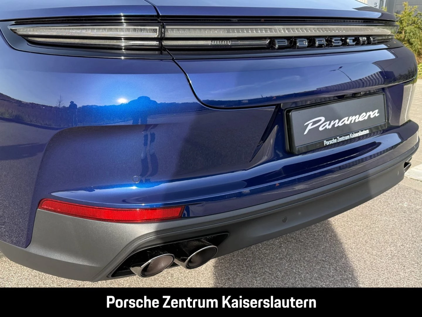 Porsche-Panamera-image-12