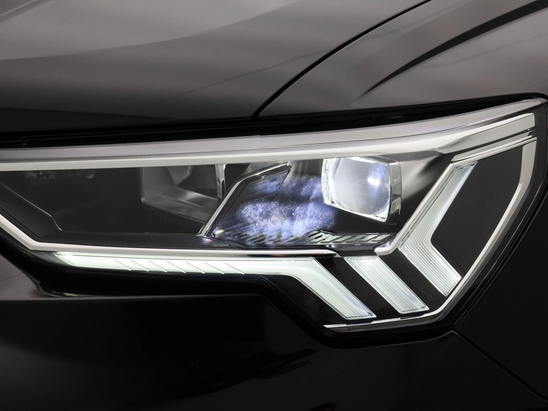 Audi-Q3-image-7