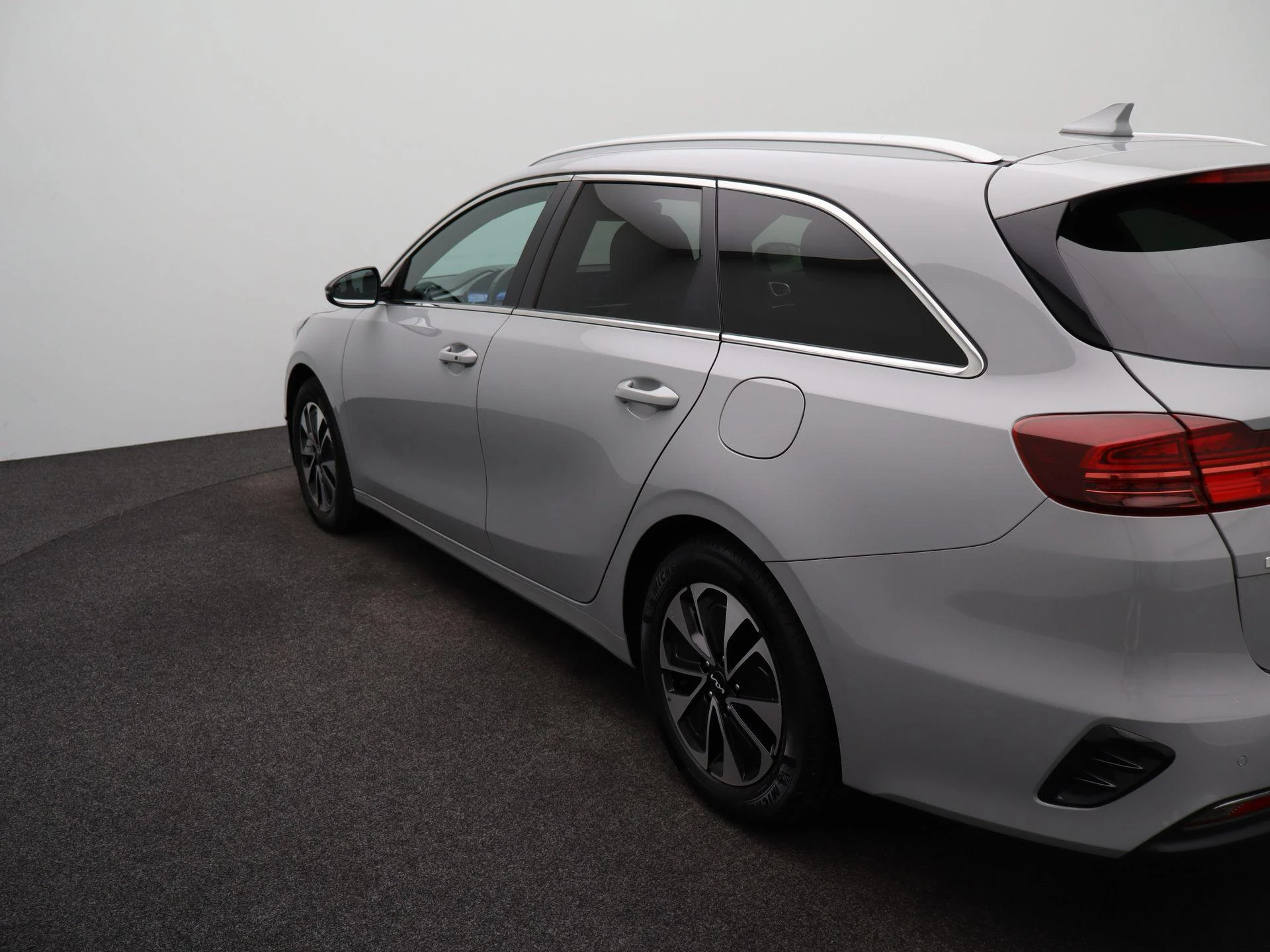 Kia-Ceed Sportswagon-image-40