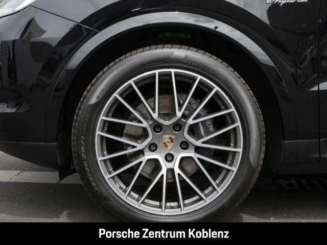 Porsche-Cayenne-image-22
