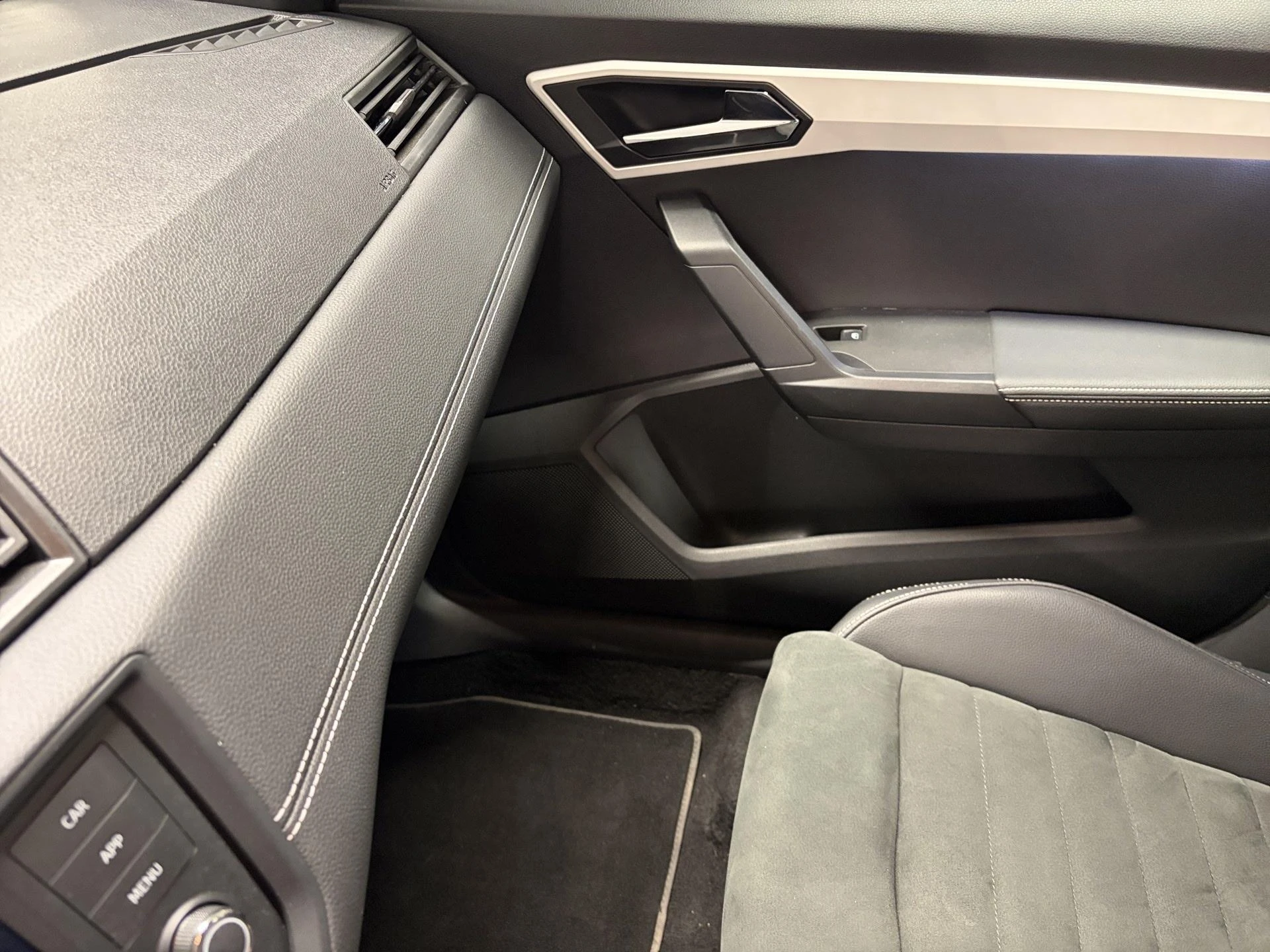 SEAT-Ibiza-image-12
