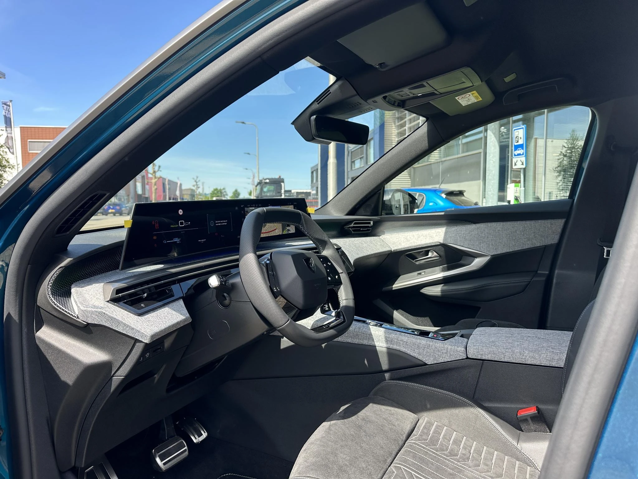 Peugeot-e-3008-image-6