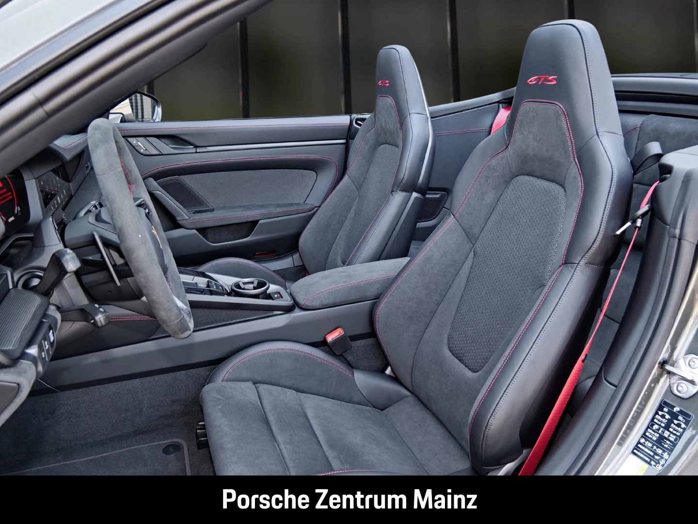Porsche-911-image-4