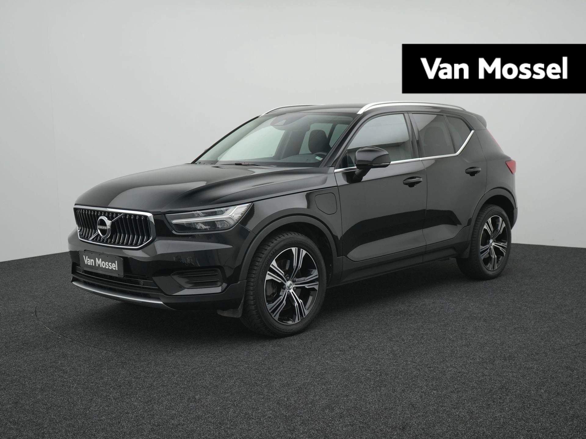 Volvo-XC40-image-0