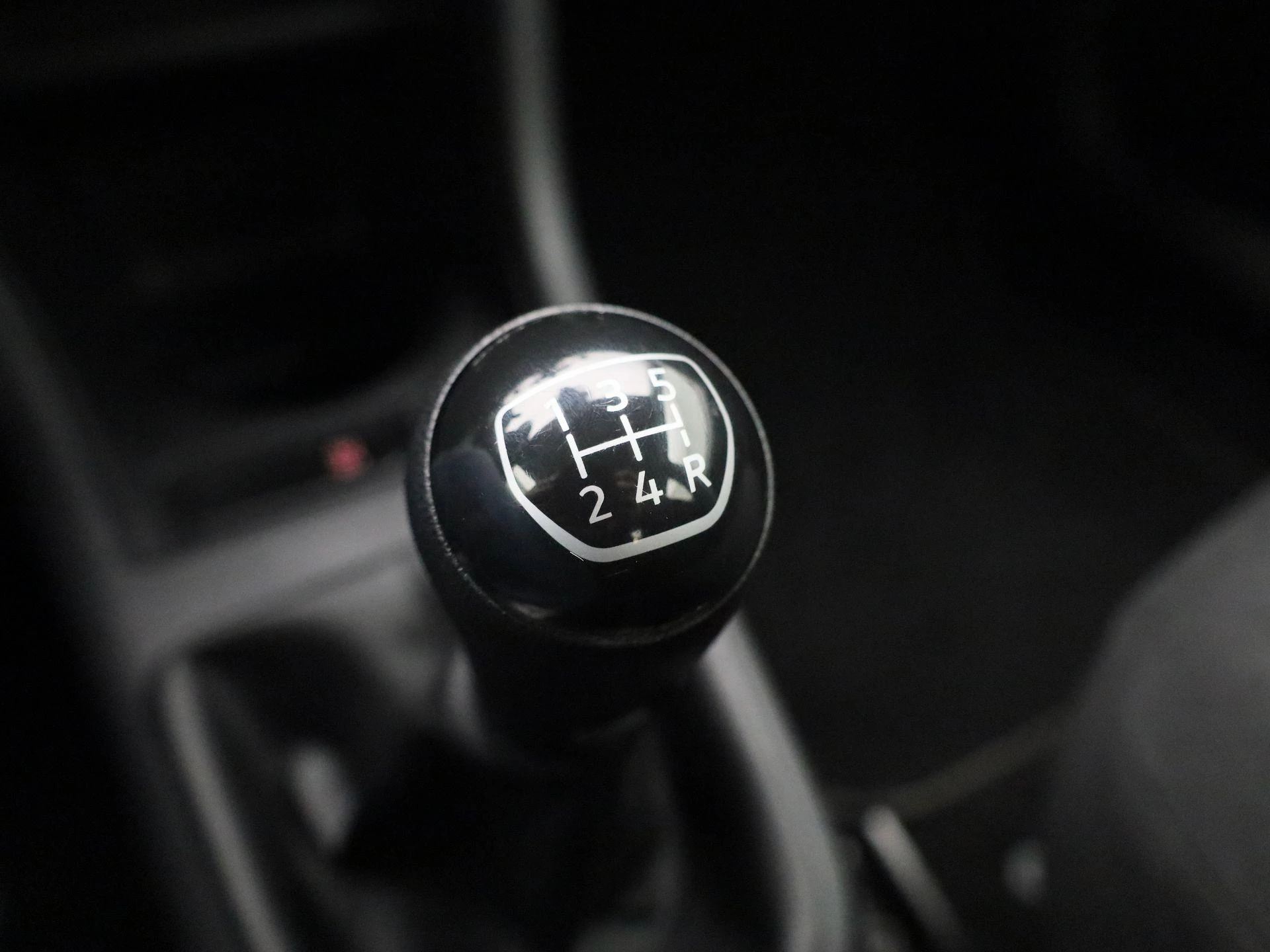 Volkswagen-up!-image-18