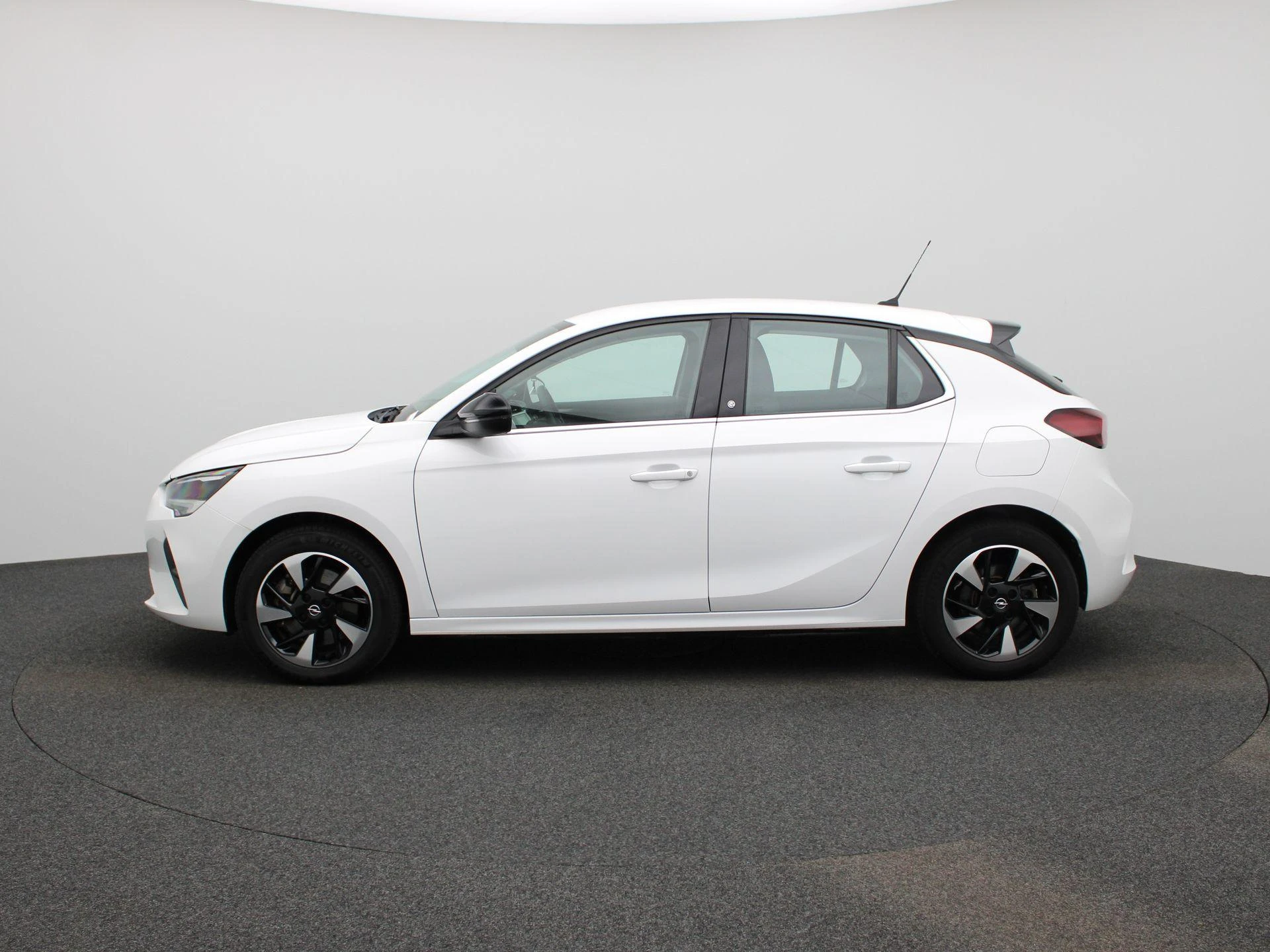 Opel-Corsa-e-image-5