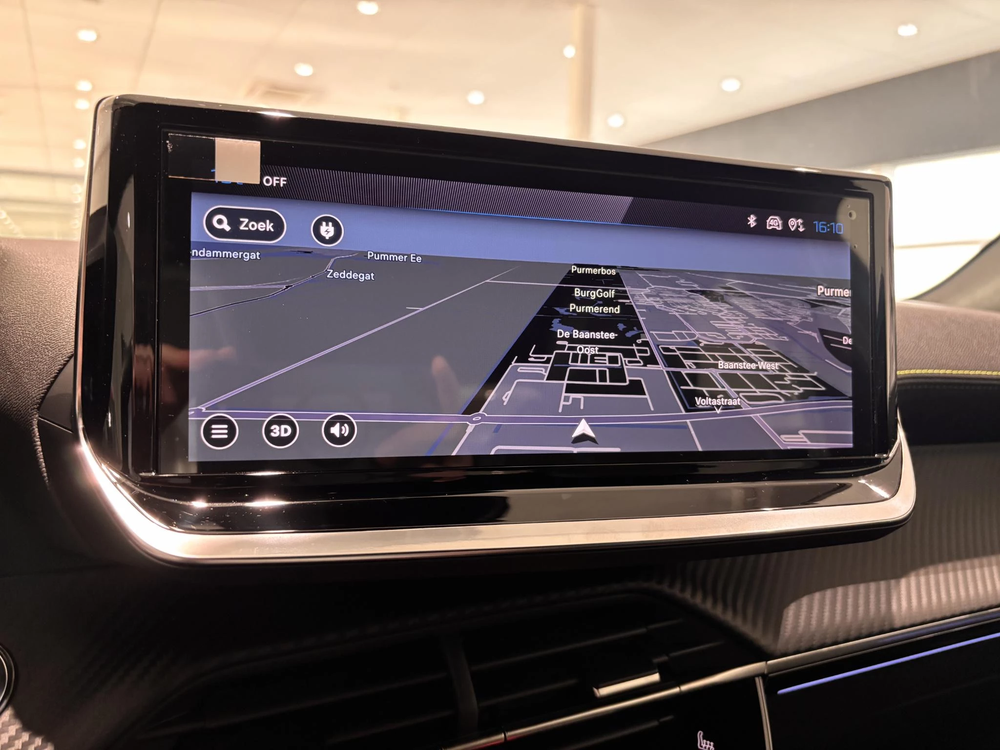 Peugeot-e-2008-image-24