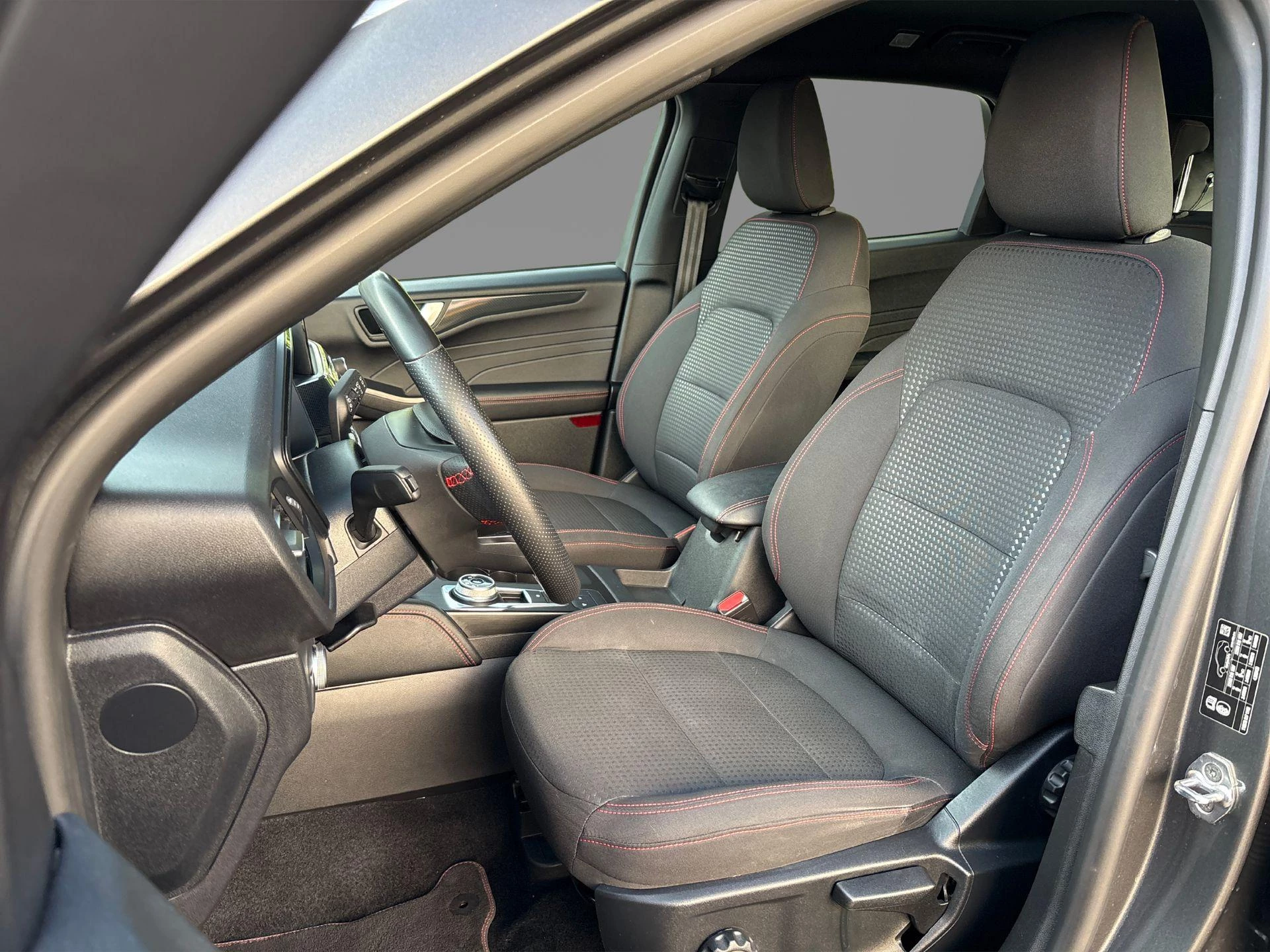 Ford-Kuga-image-31