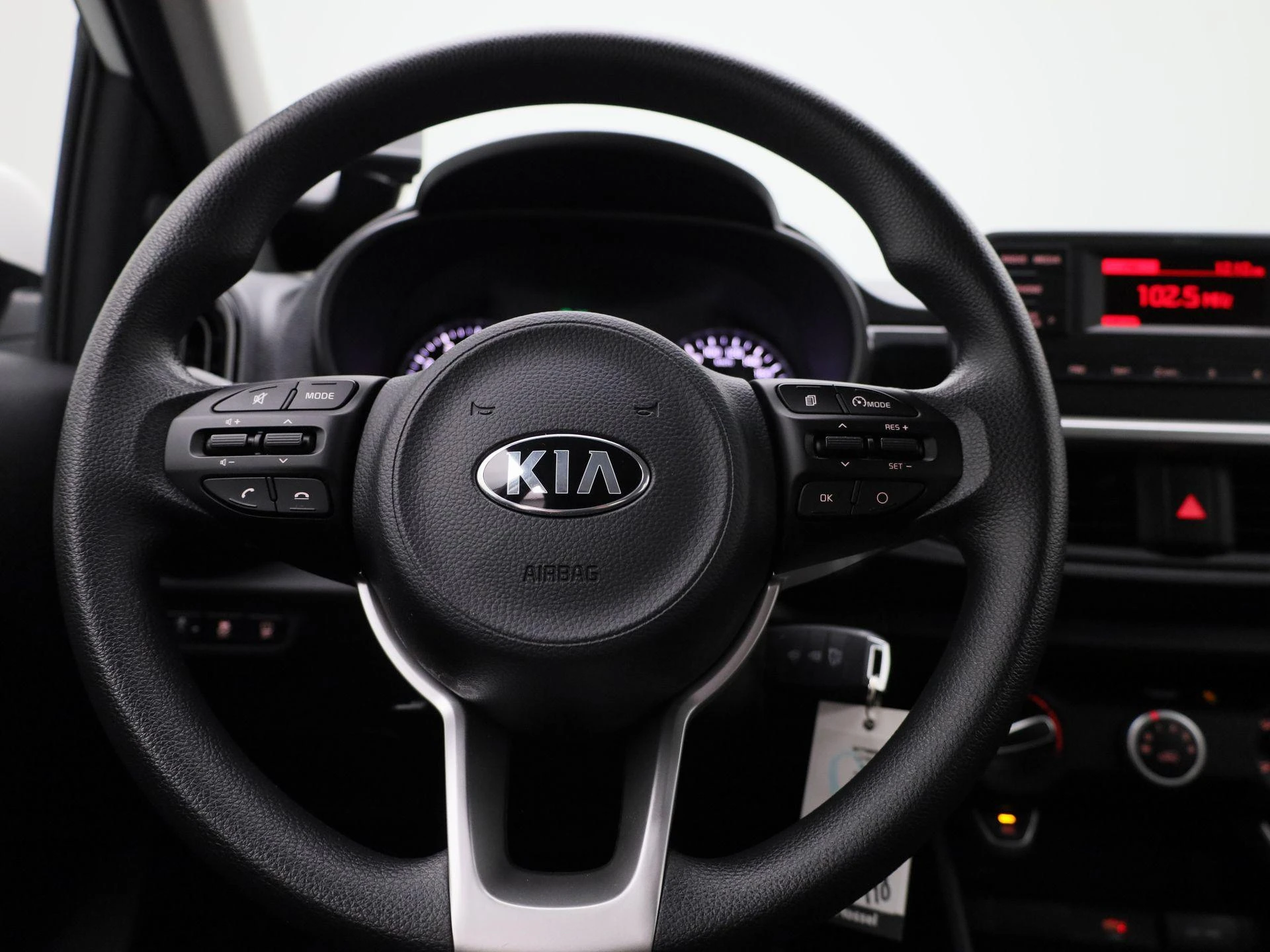 Kia-Picanto-image-6