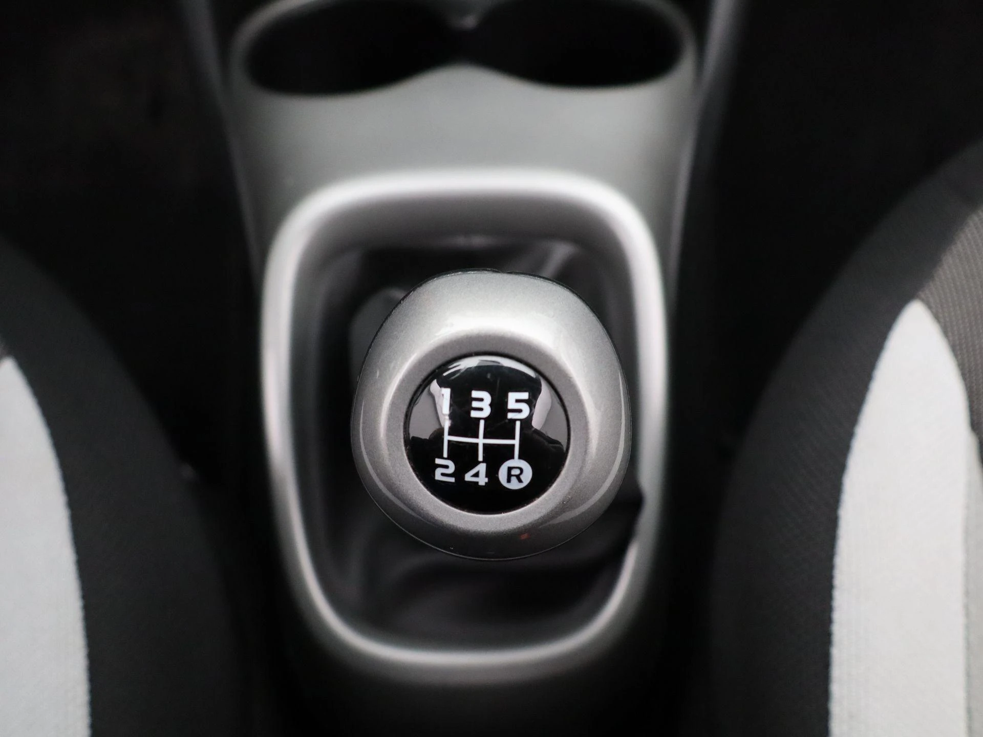 Toyota-Aygo-image-18