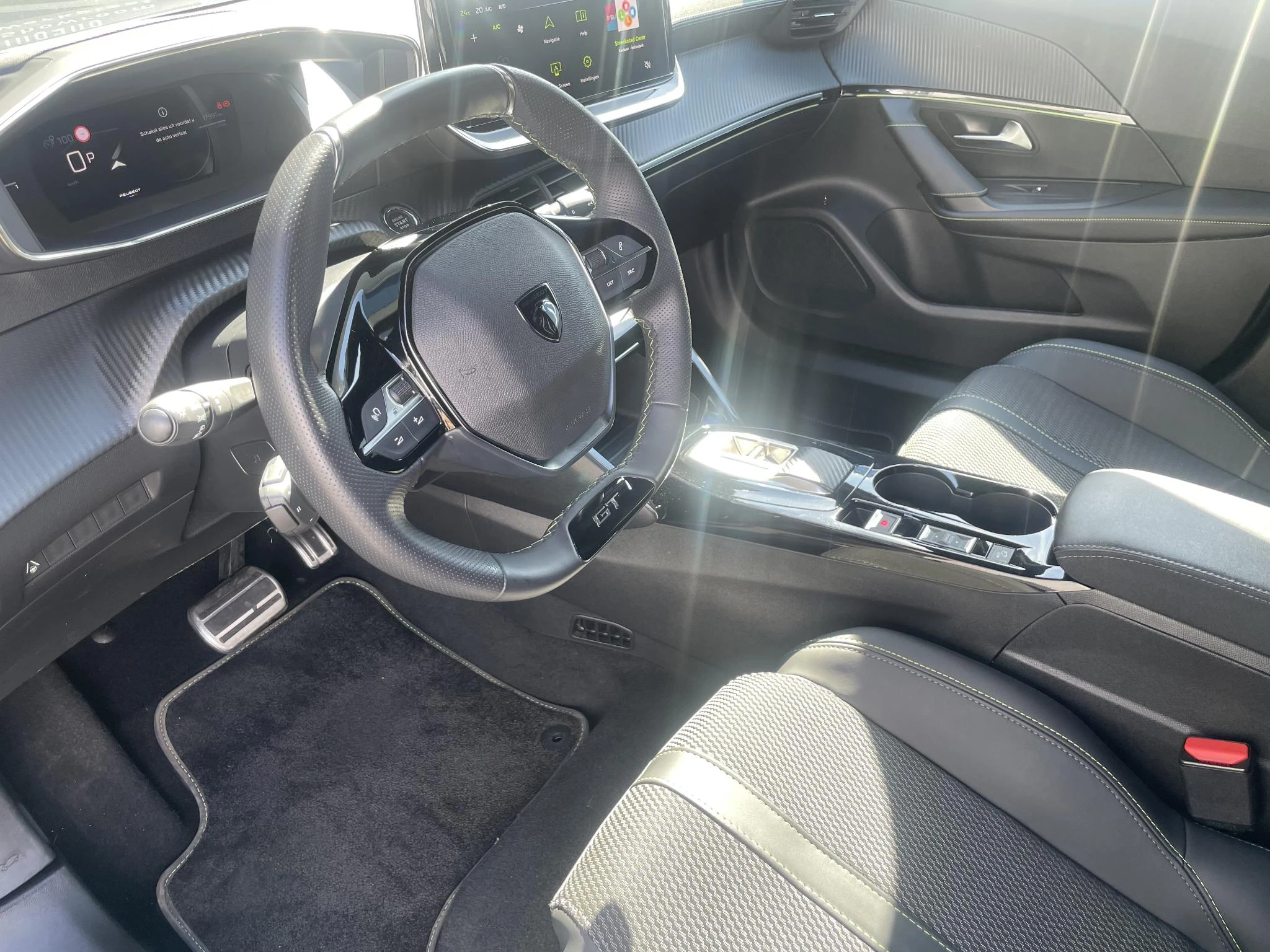 Peugeot-2008-image-13