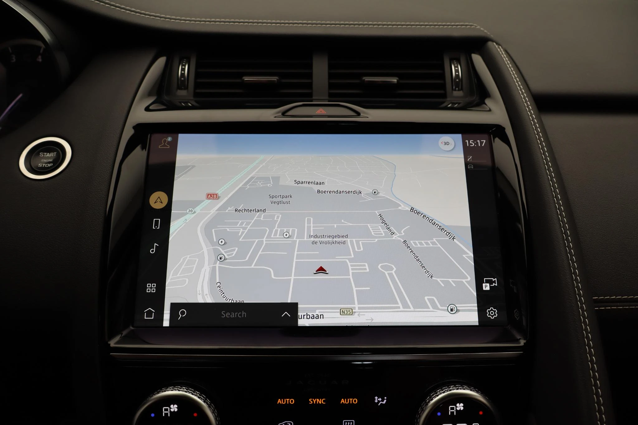 Jaguar-E-PACE-image-15