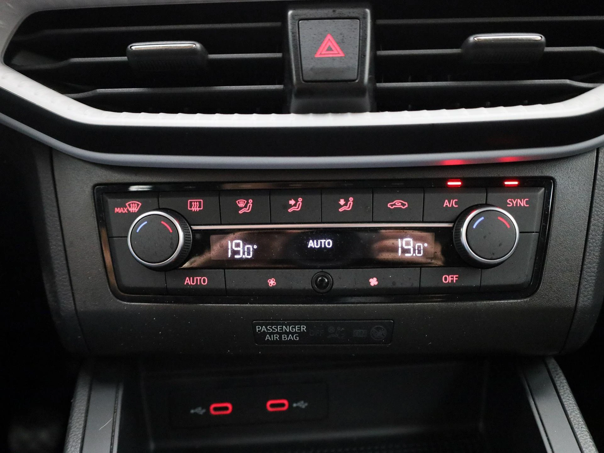 SEAT-Ibiza-image-16