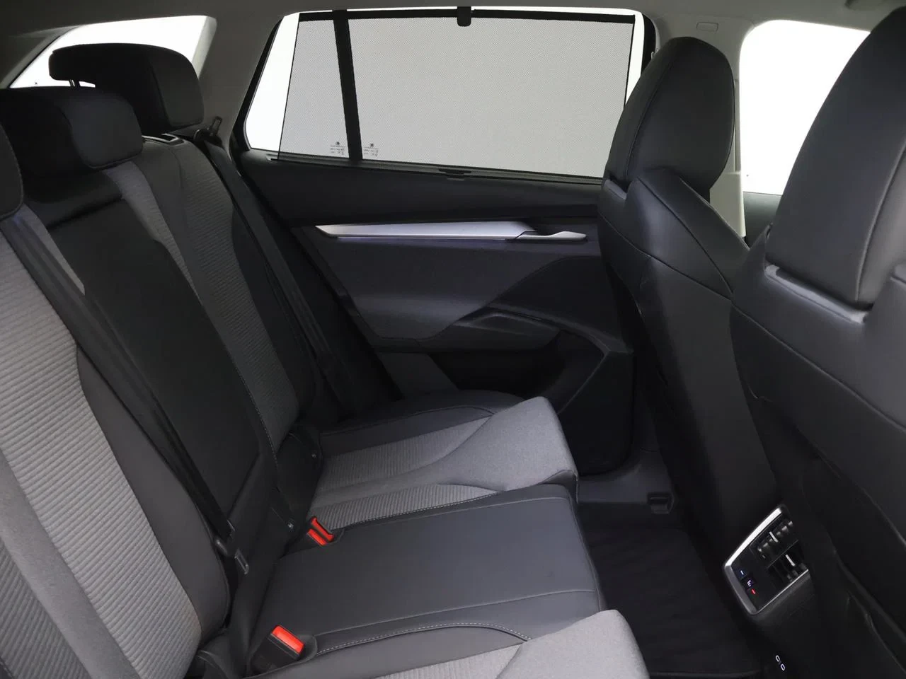 Škoda-Enyaq iV-image-3