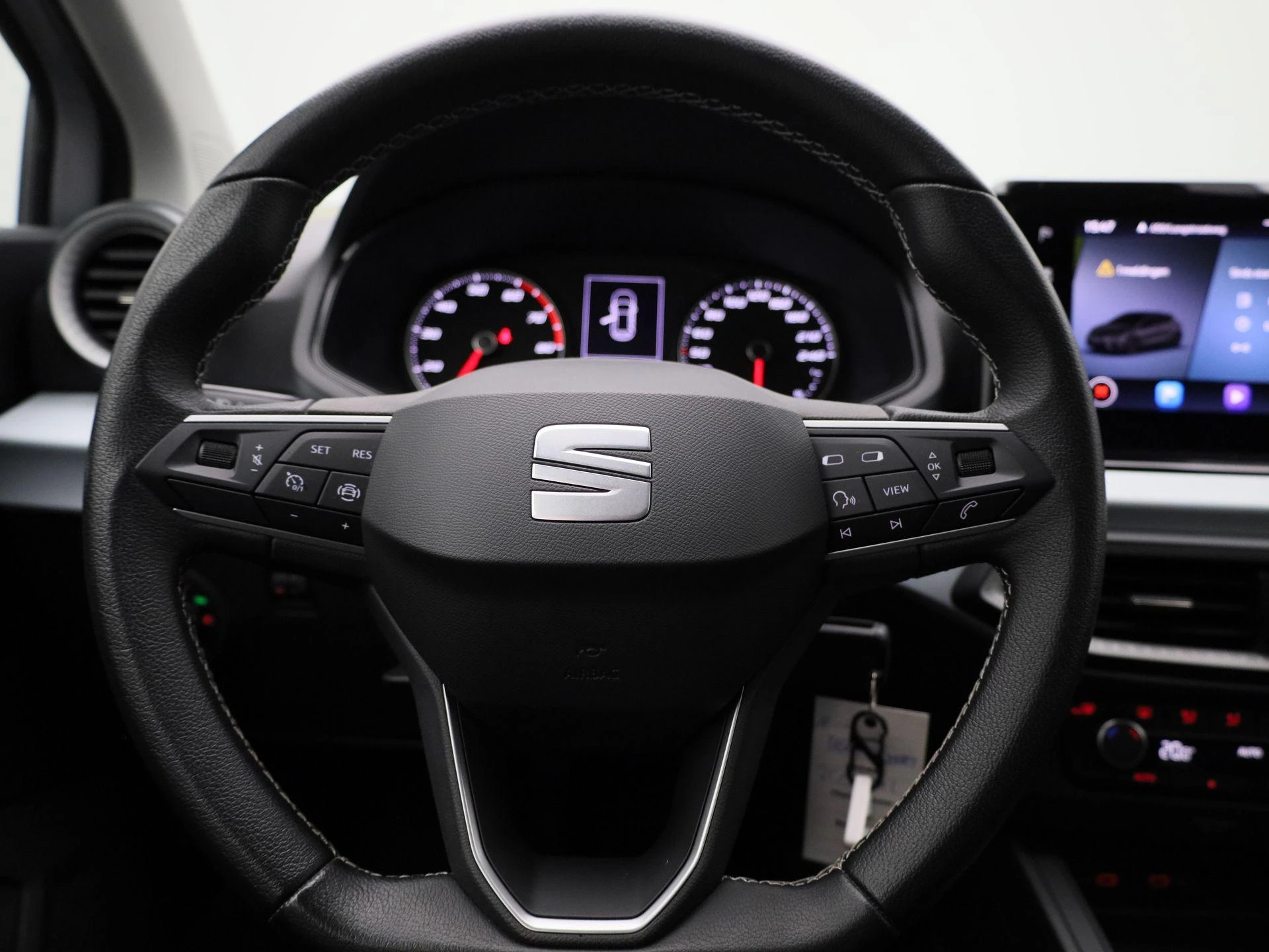 SEAT-Ibiza-image-6