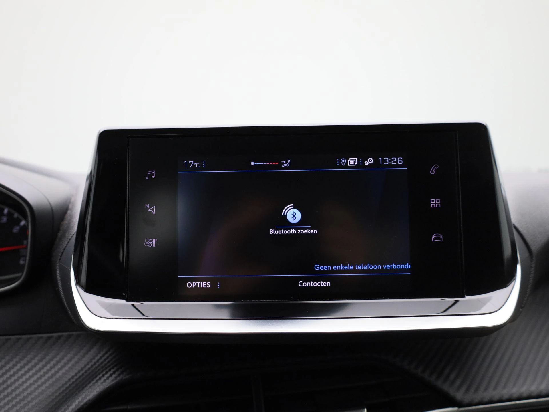 Peugeot-208-image-24