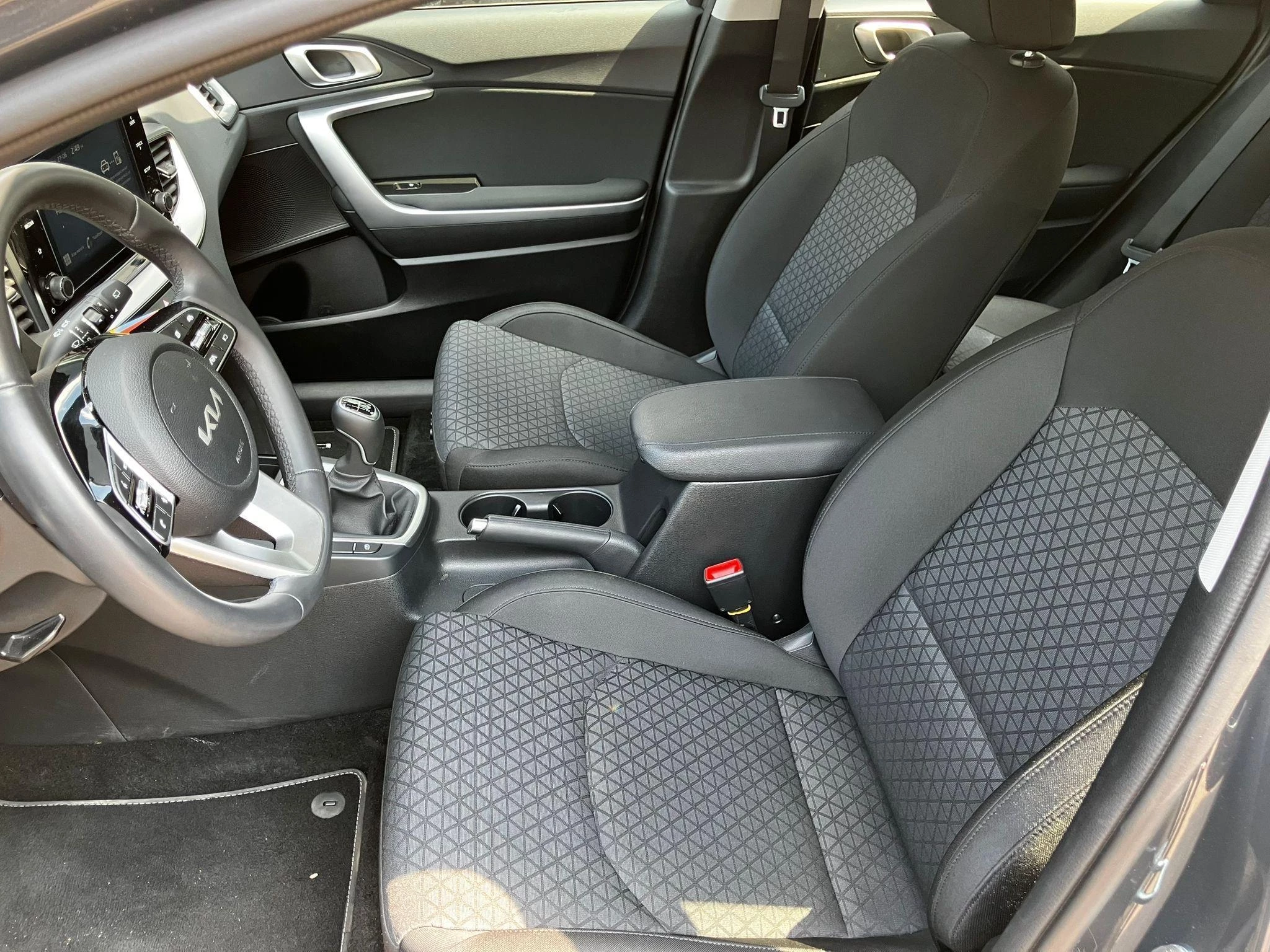 Kia-Ceed Sportswagon-image-3