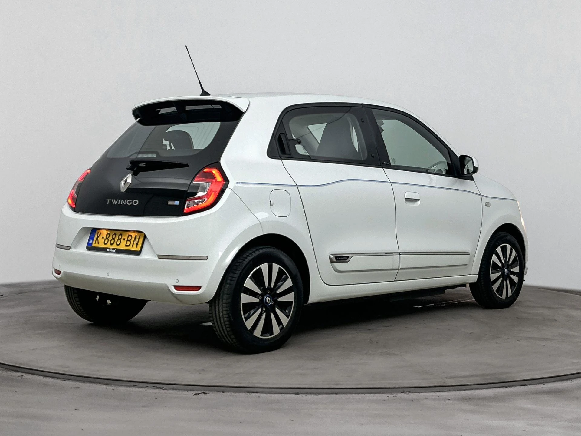 Renault Twingo Z.E. R80 Pk Intens