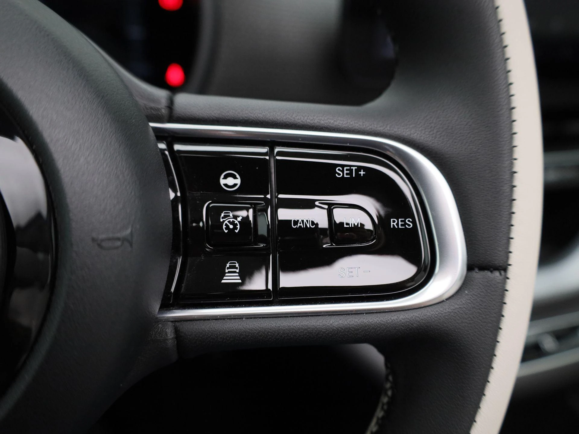 Fiat 500C 500e 42 kWh La Prima