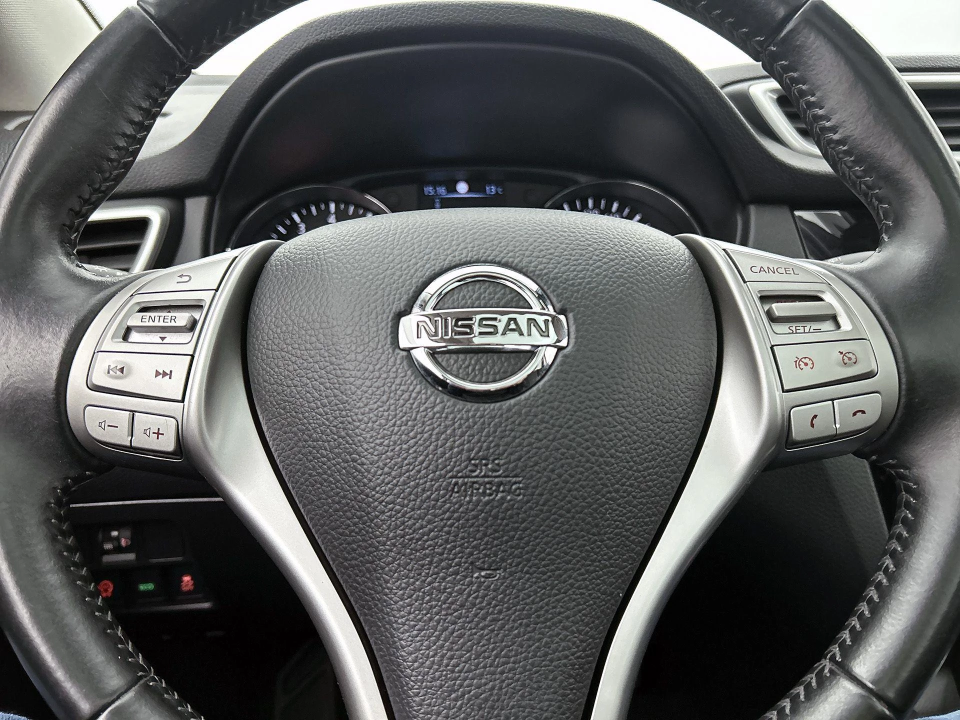 Nissan-QASHQAI-image-33