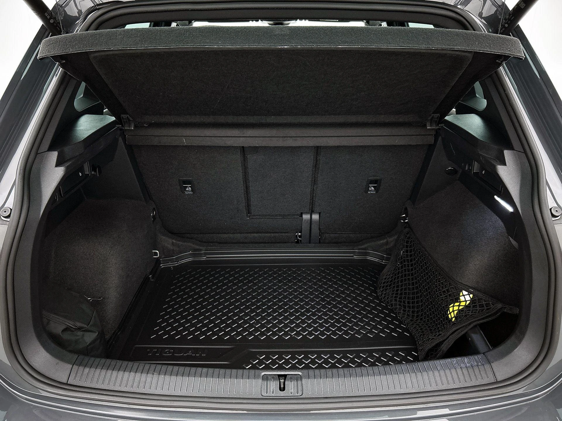 Volkswagen Tiguan 1.5 TSI R-Line Business+ | 150 PK |