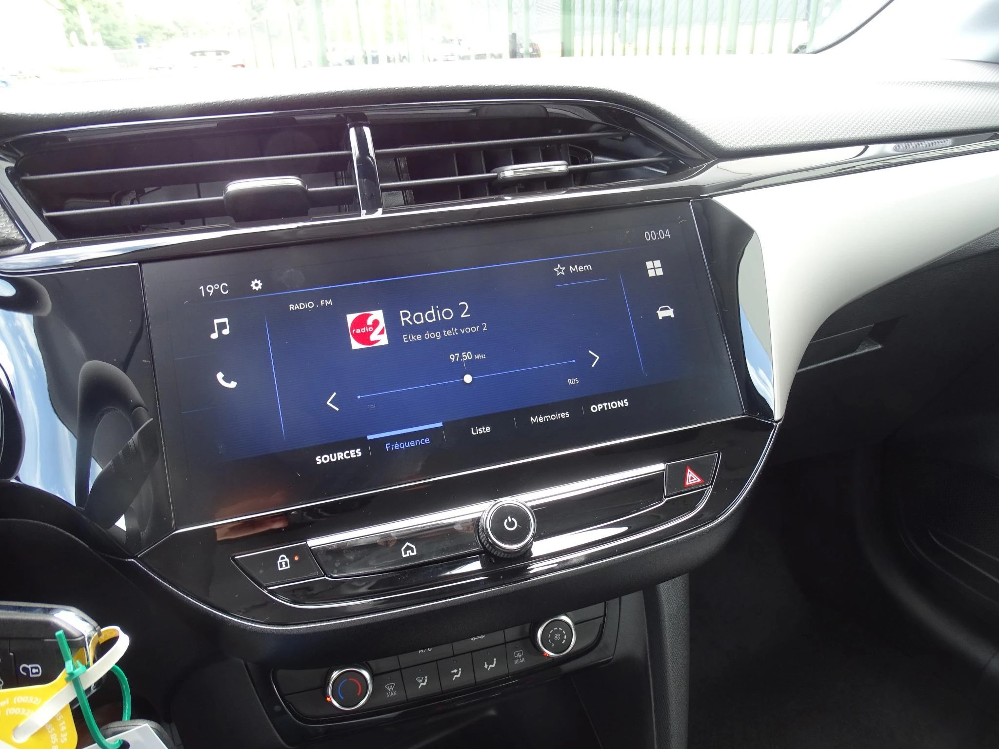 Opel-Corsa-image-18