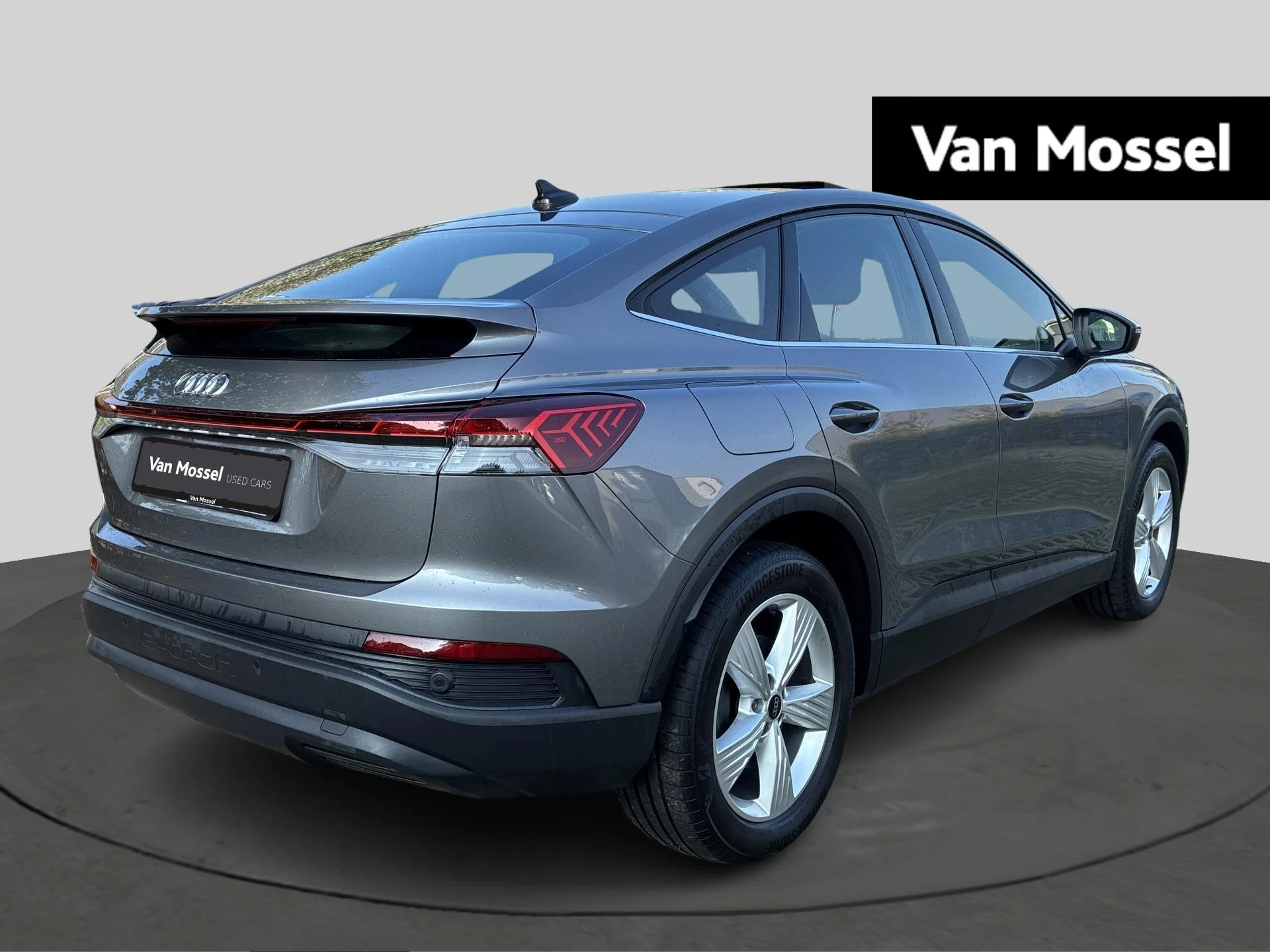Audi-Q4 Sportback e-tron-image-3