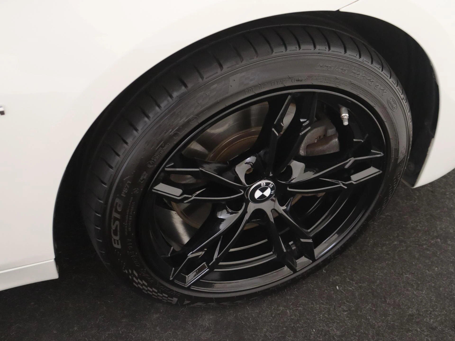 BMW-2 Serie-image-9