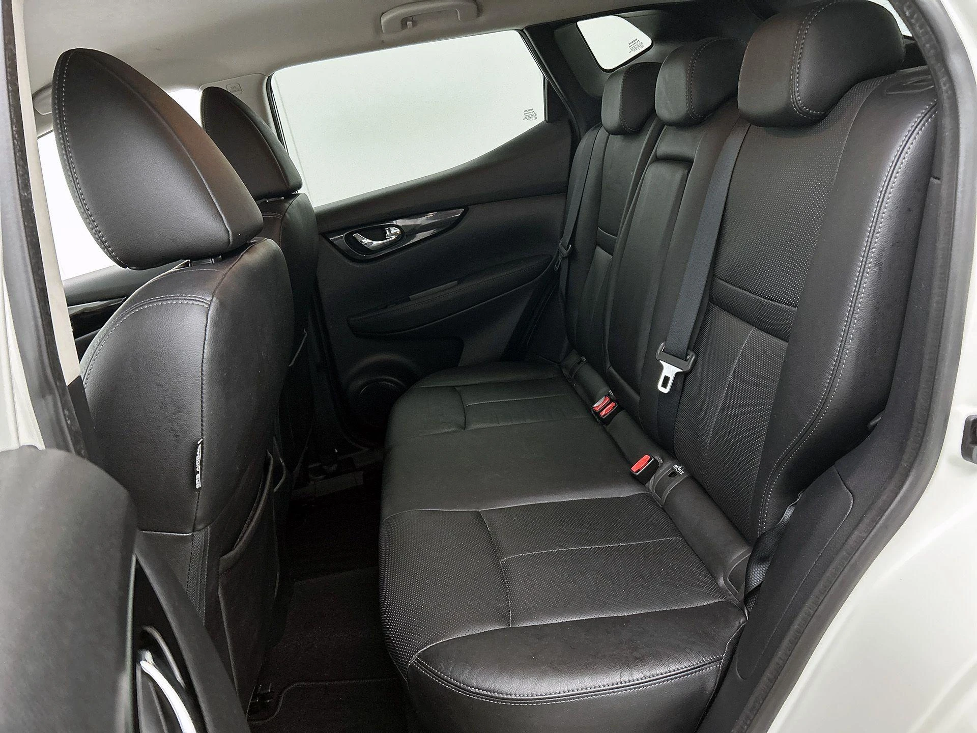 Nissan-QASHQAI-image-27